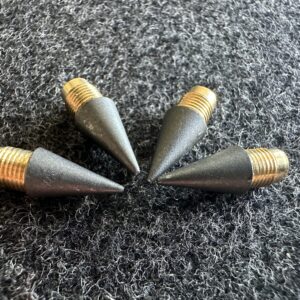 Set of 4 refillable leads